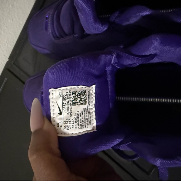 Lebrons 😡 - Picture 3 of 3